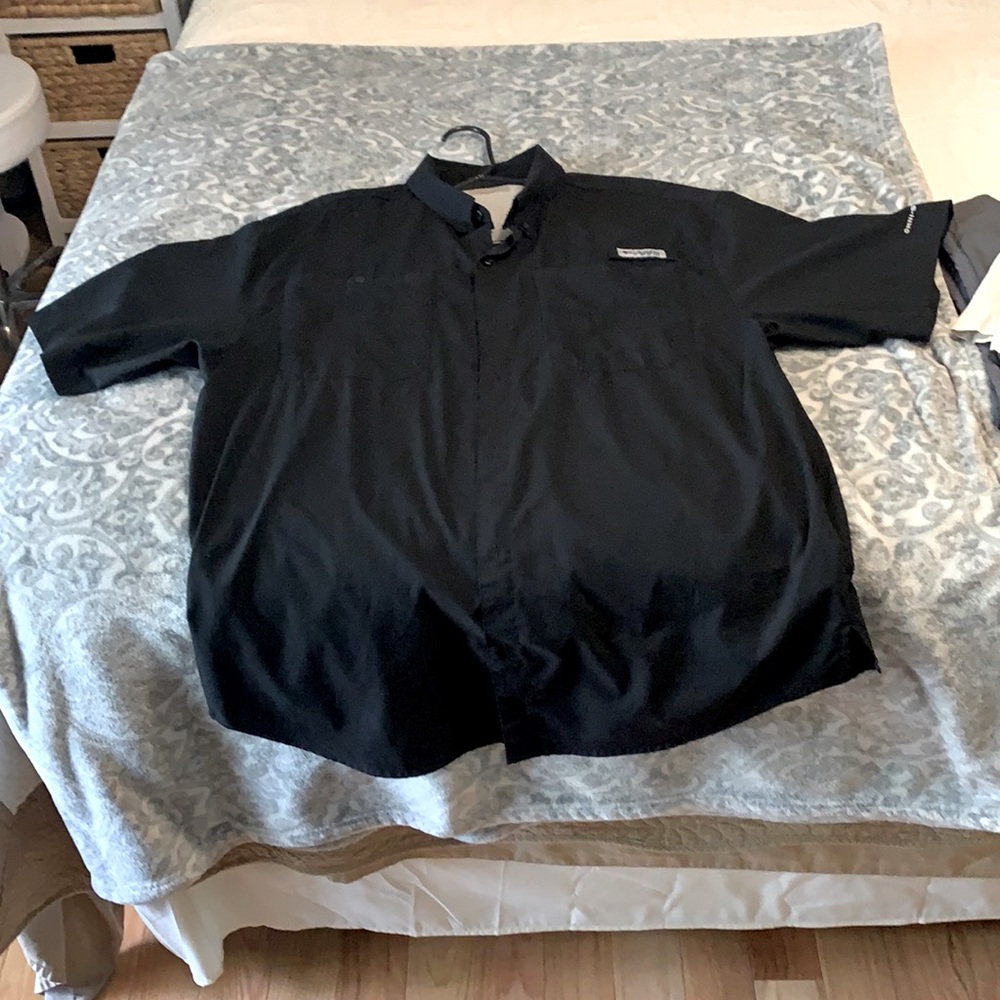 Black Columbia Short-Sleeve PFG Shirt